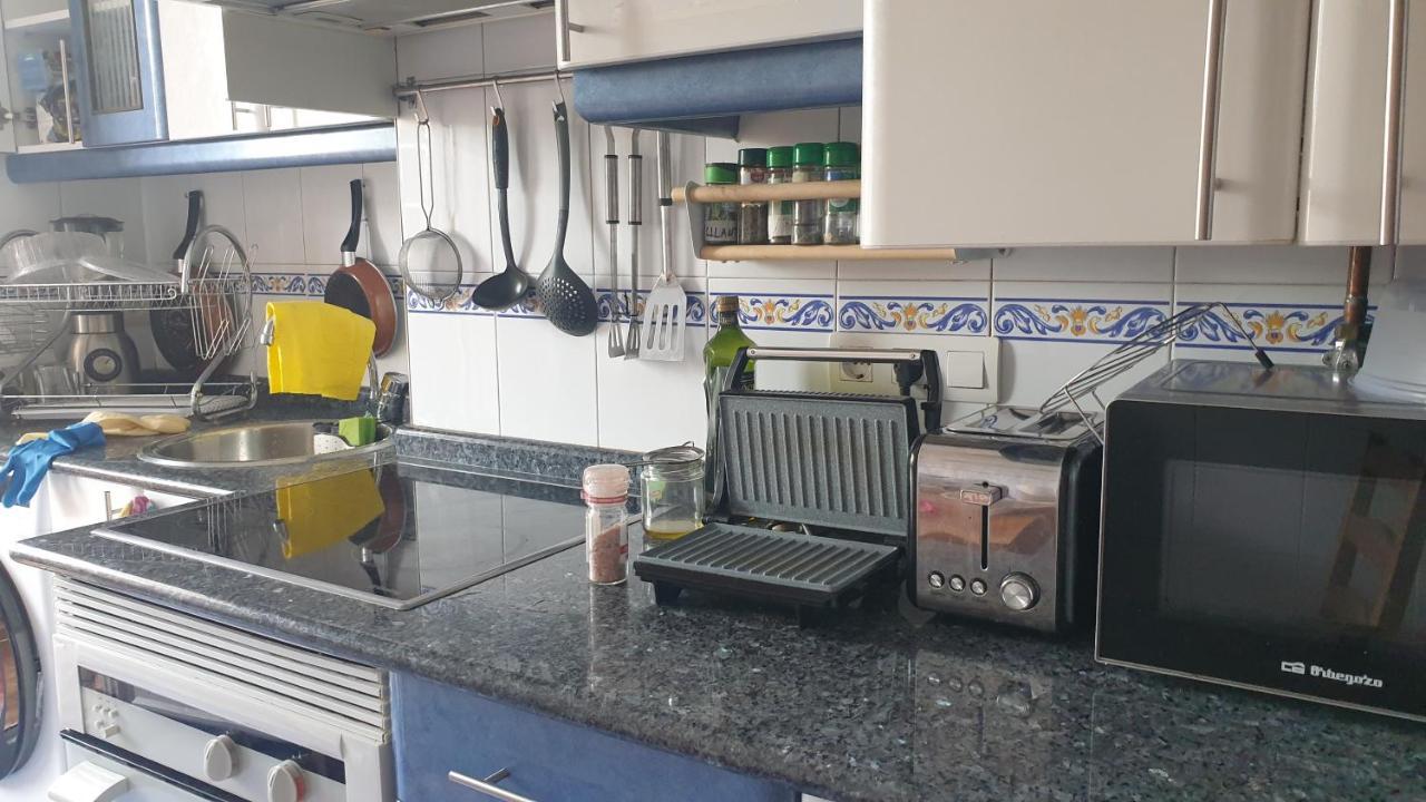 Alberto Astur Habitaciones privadas màs cocina compartida Oviedo Exterior foto